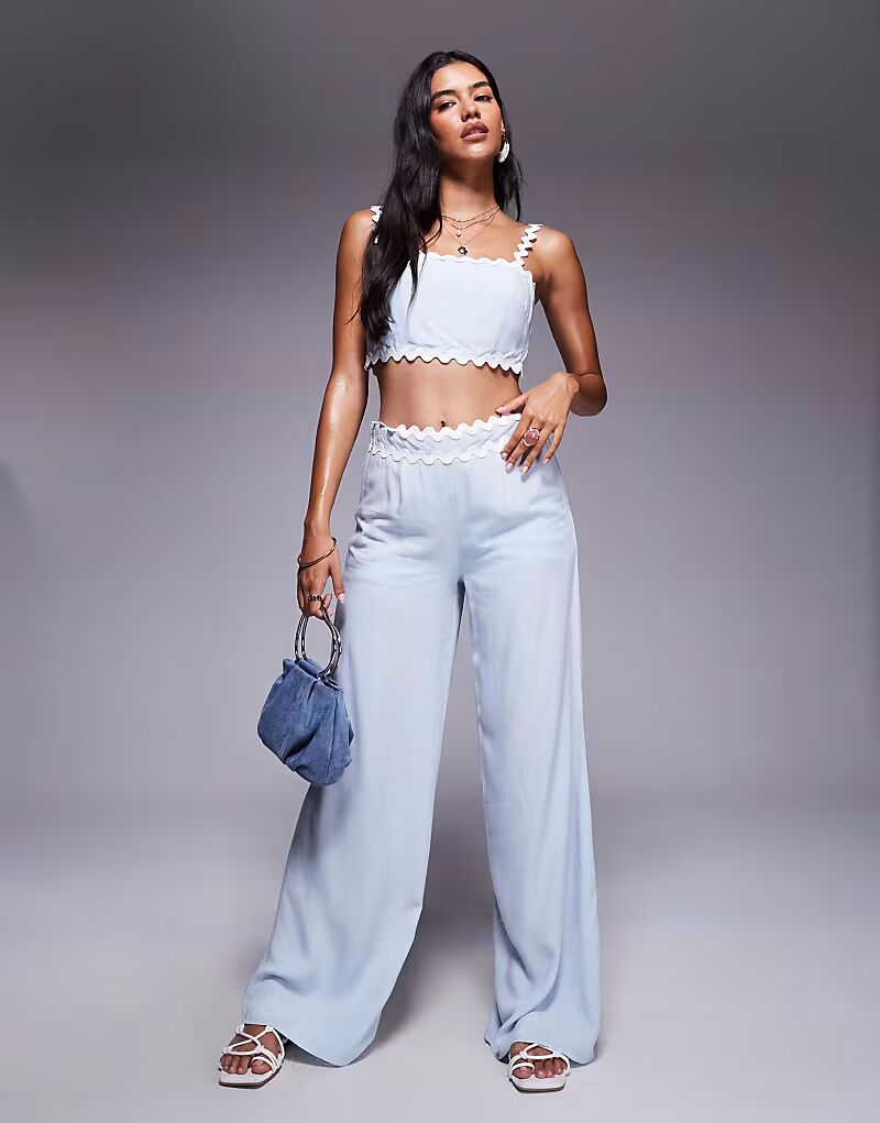 

Широкие брюки из хлопка с фестончатой ​​отделкой на талии, нежно-голубого цвета Missyempire