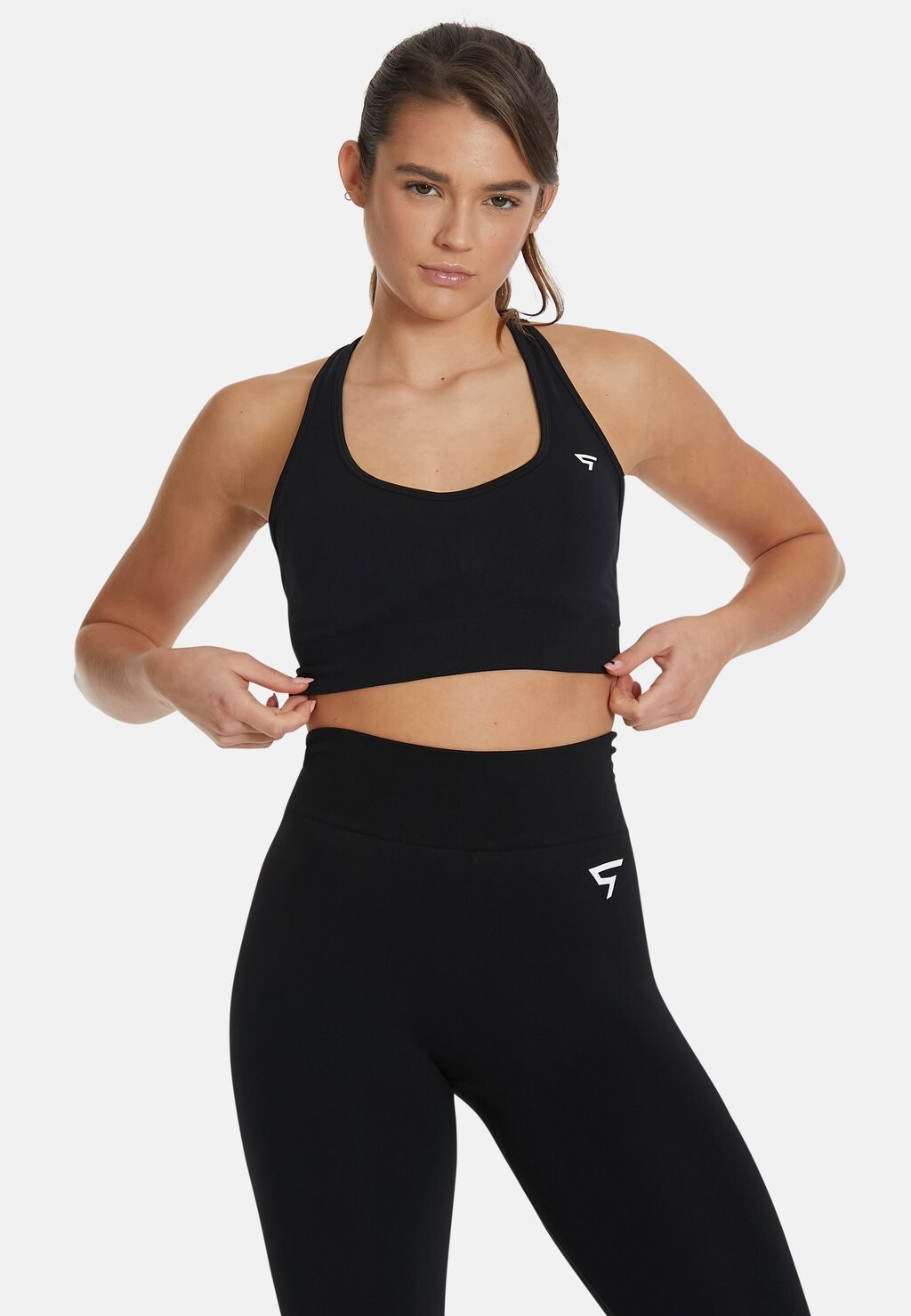 

Спортивные бюстгальтеры со средней поддержкой CROSS STRAP SQUATPROOF, черный
