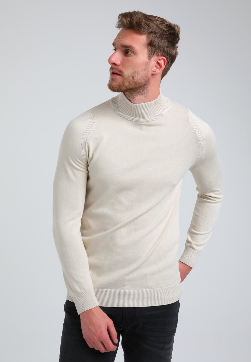 

Свитер Turtle Neck Gabbiano, цвет sand