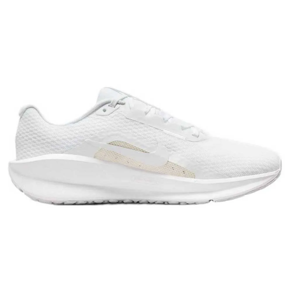 Кроссовки Nike Downshifter 13, белый