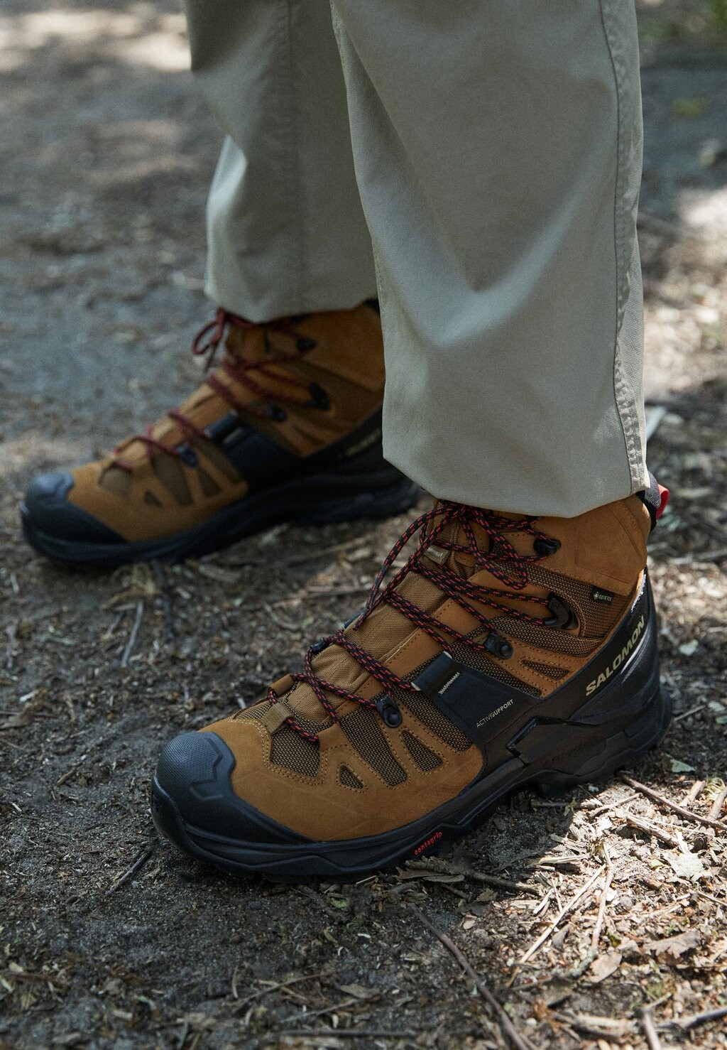 

Кроссовки Quest 4 Gtx Salomon, цвет rubber/black/fiery red