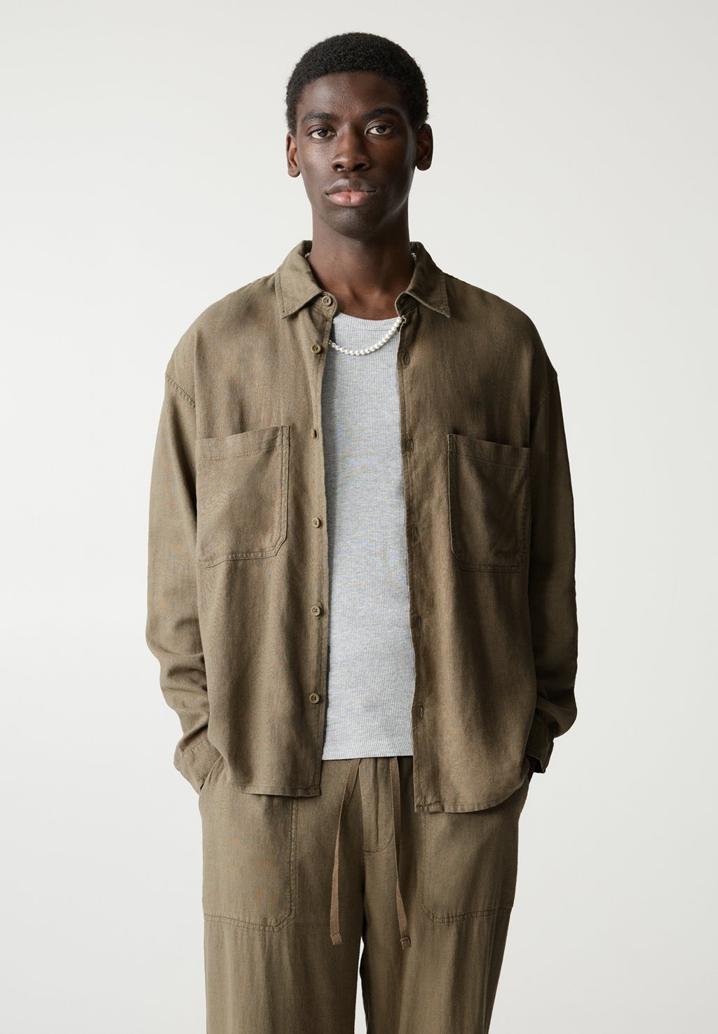 

Рубашка LONG SLEEVE BLEND PULL&BEAR, серо-коричневый