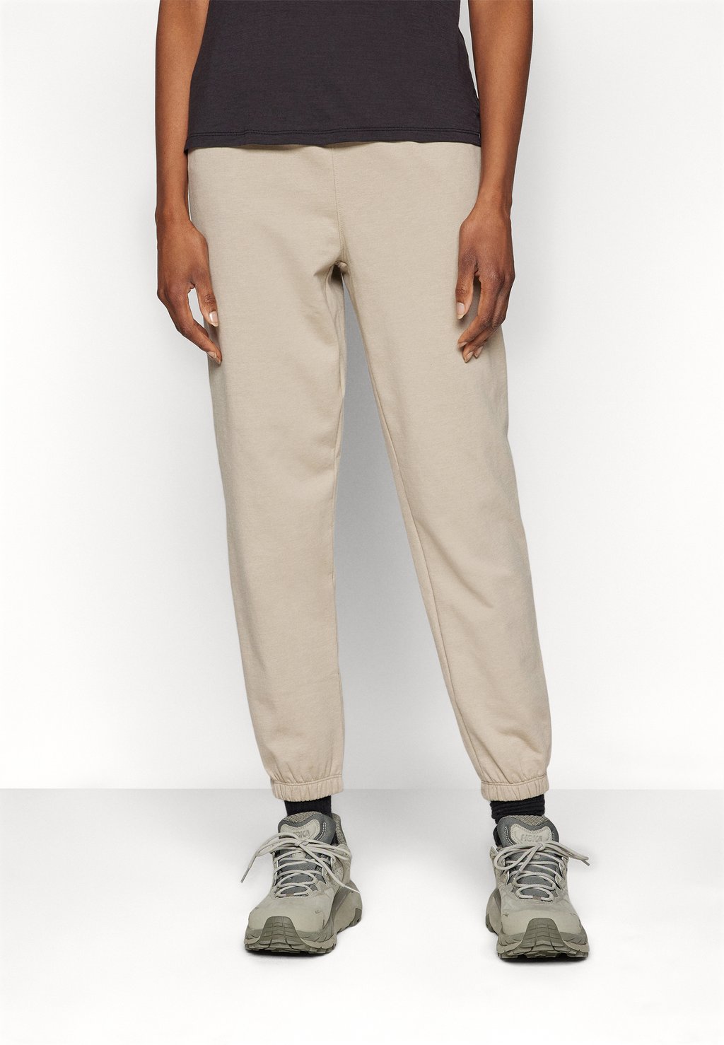

Спортивные брюки AHNYA PANTS Patagonia, серый