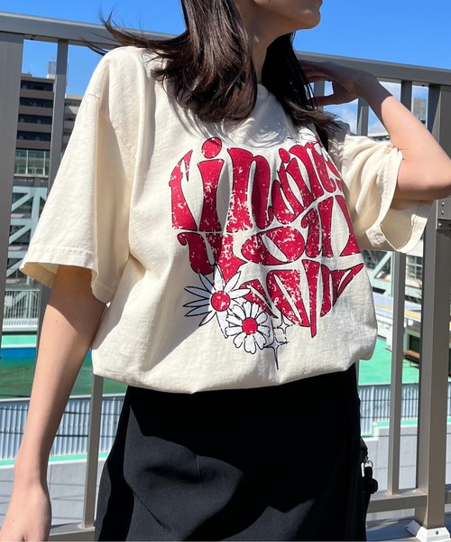 

Футболка с принтом MODISH GAZE, цвет слоновая кость