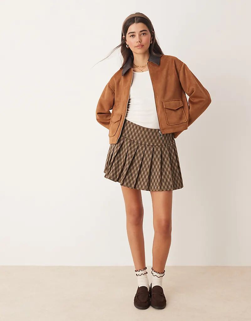 

Джерси-шорты в клетку с плиссировкой от Miss Selfridge