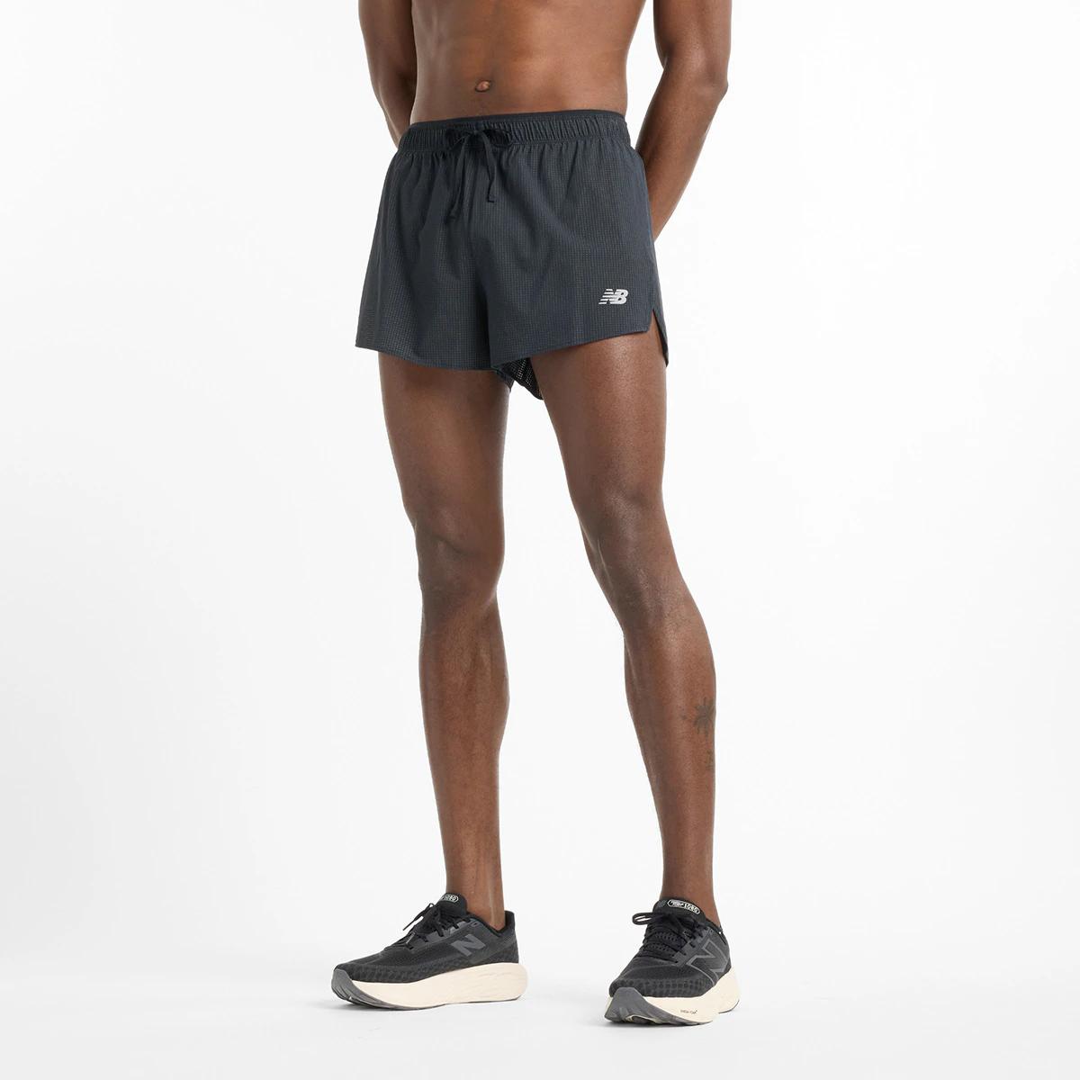 

Мужские шорты MS51283BK New Balance, чёрный
