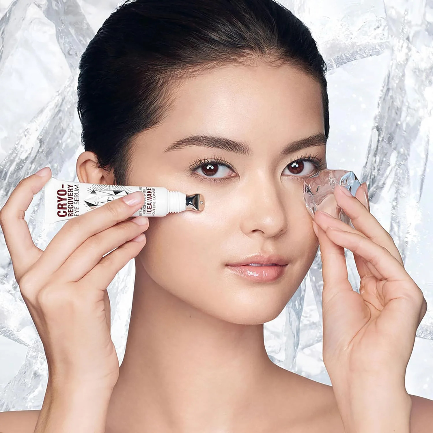 Charlotte Tilbury Cryo-Recovery Eye Serum - охлаждающее средство от темных кругов под глазами, борется с морщинками и отечностью, с кофеином для упругости кожи — фото 4