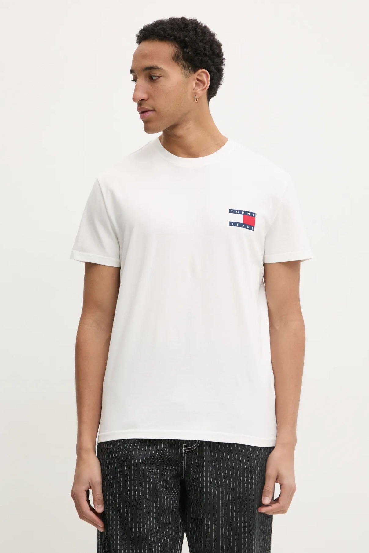 

Футболка Tommy Jeans, белый