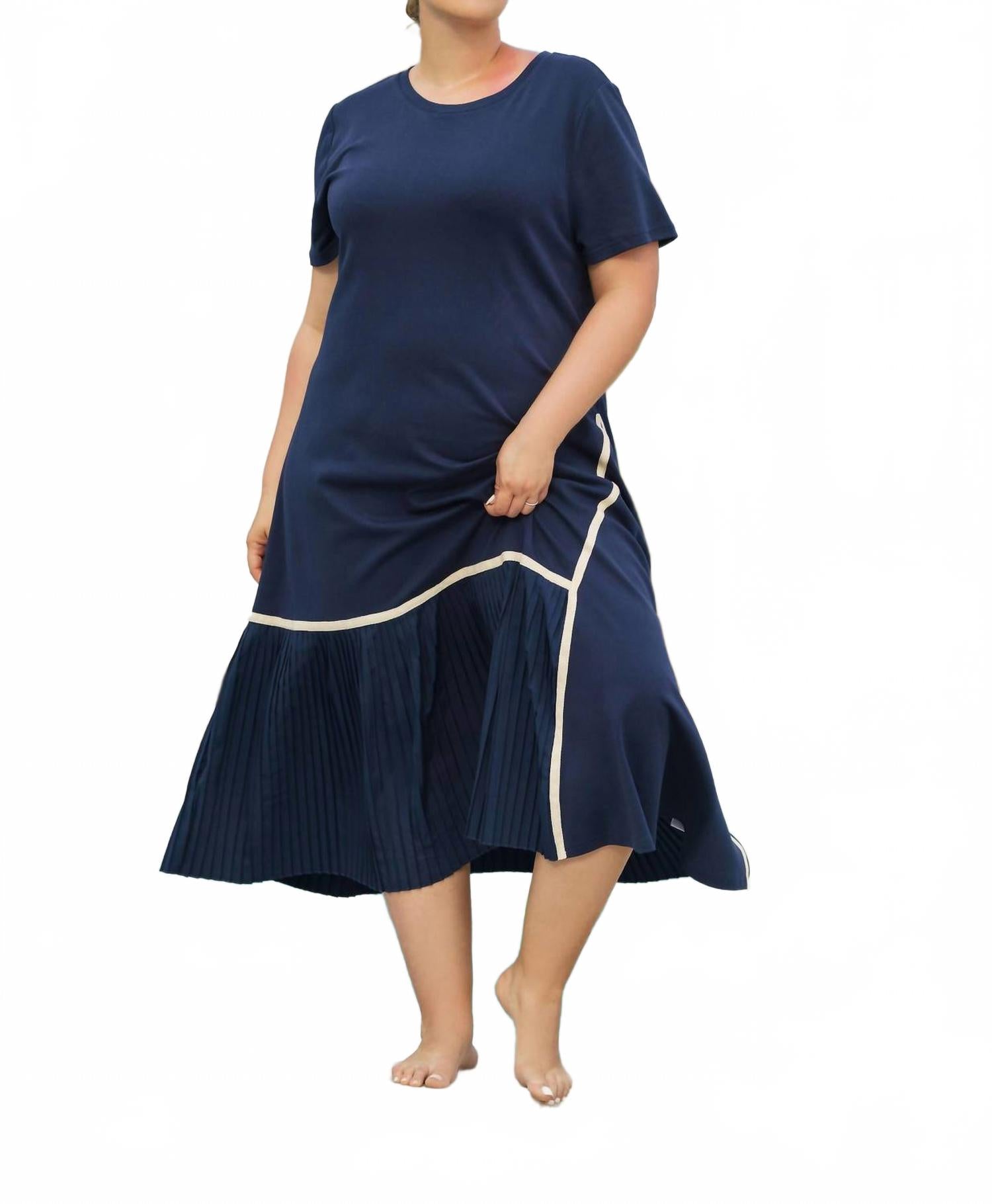 

Платье Rowan Pointe с плиссировкой и вязкой - большие размеры, цвет темно-синий Joh