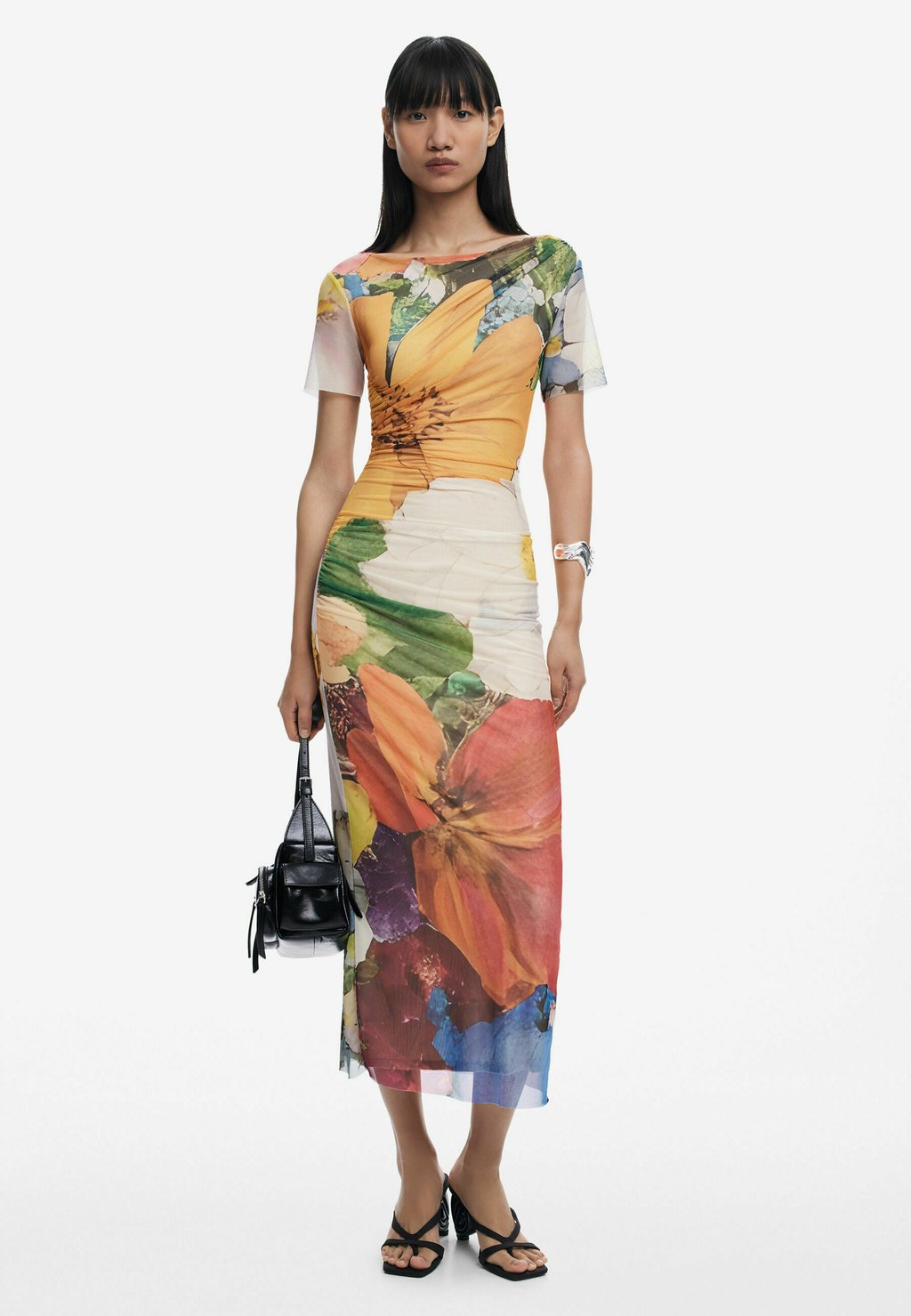 

Повседневное платье MIDI WITH FLOWERS Desigual, оранжевый