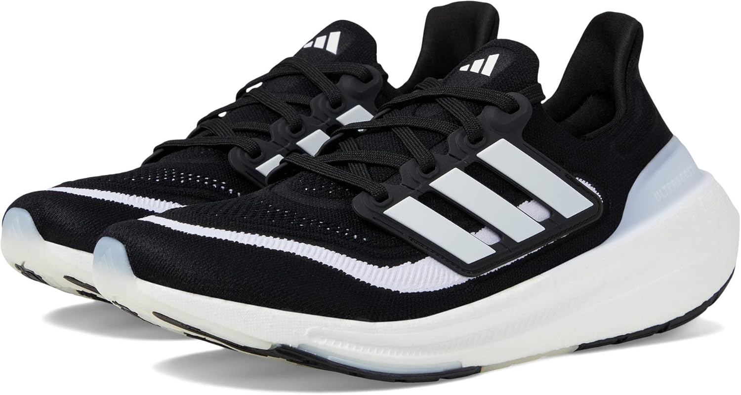 

Мужские кроссовки Adidas Ultraboost Light, белый/черный