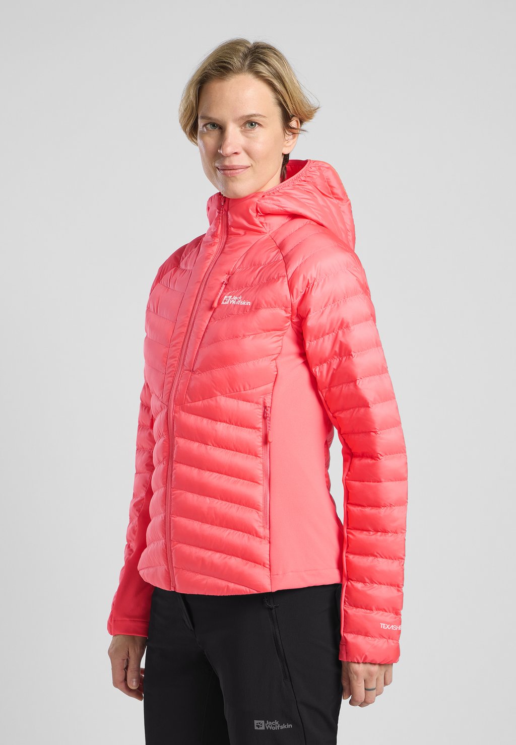 

Зимняя куртка ROUTEBURN PRO Jack Wolfskin, коралловый