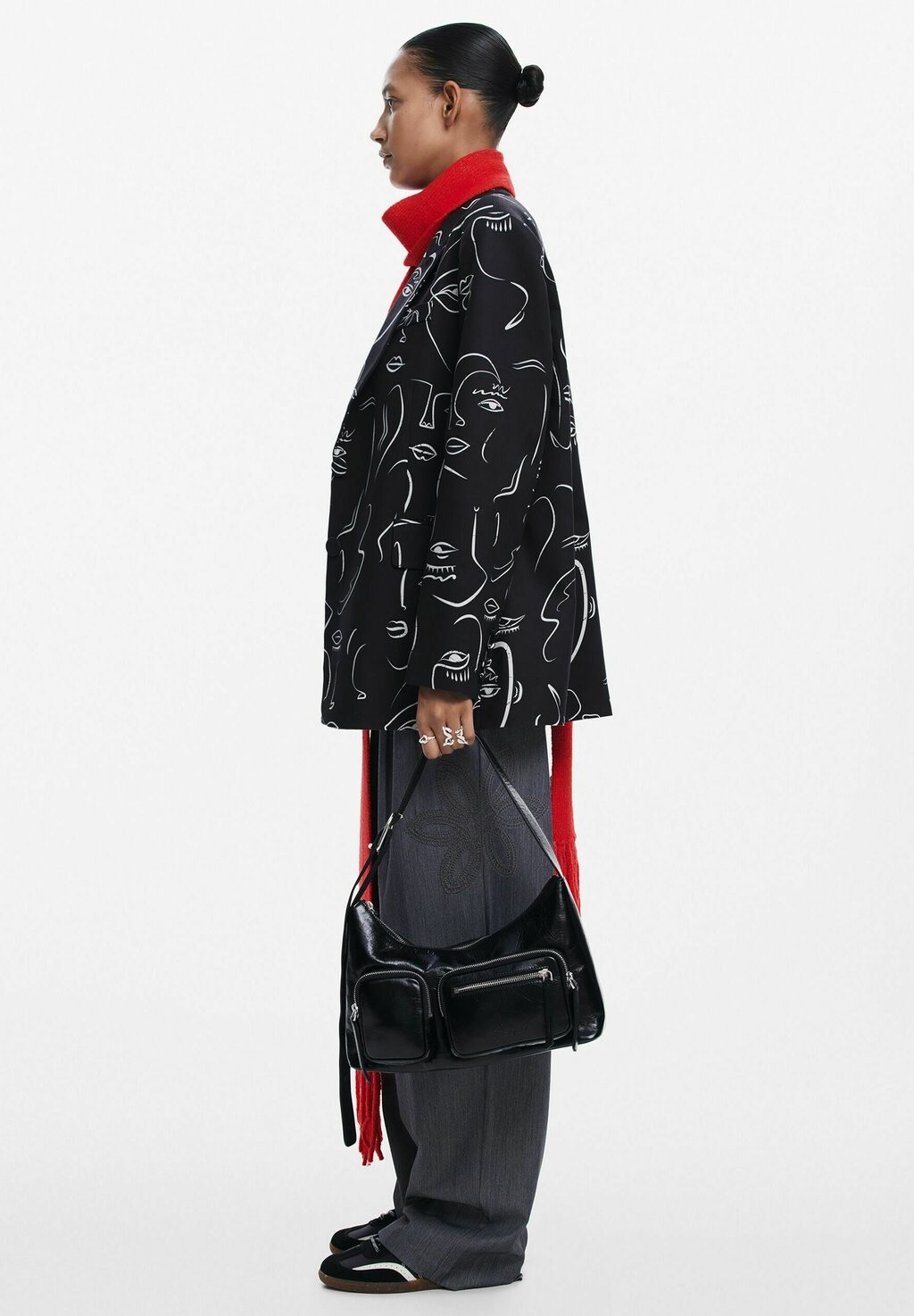 

Блейзер Desigual, черный