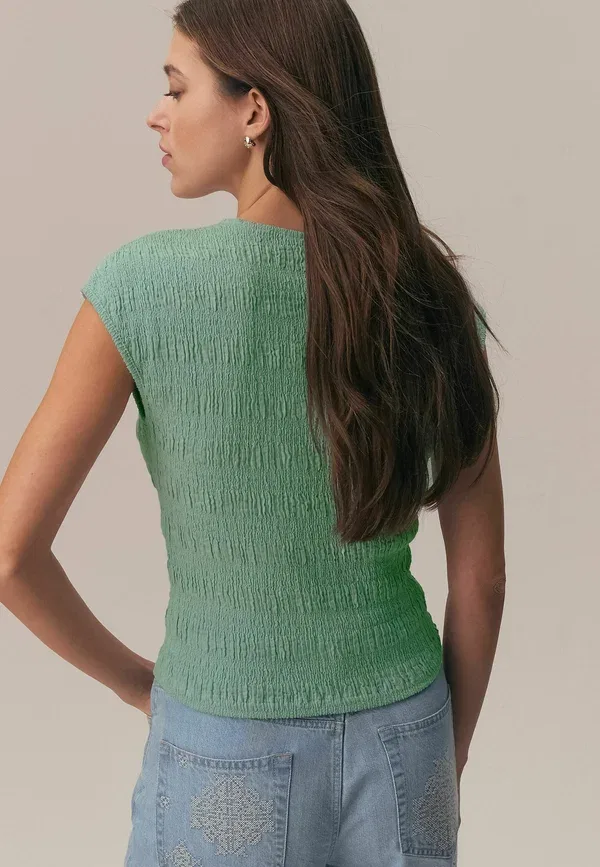 Блуза Next, Regular fit short sleeve textured crew neck top, зеленая — фото 3