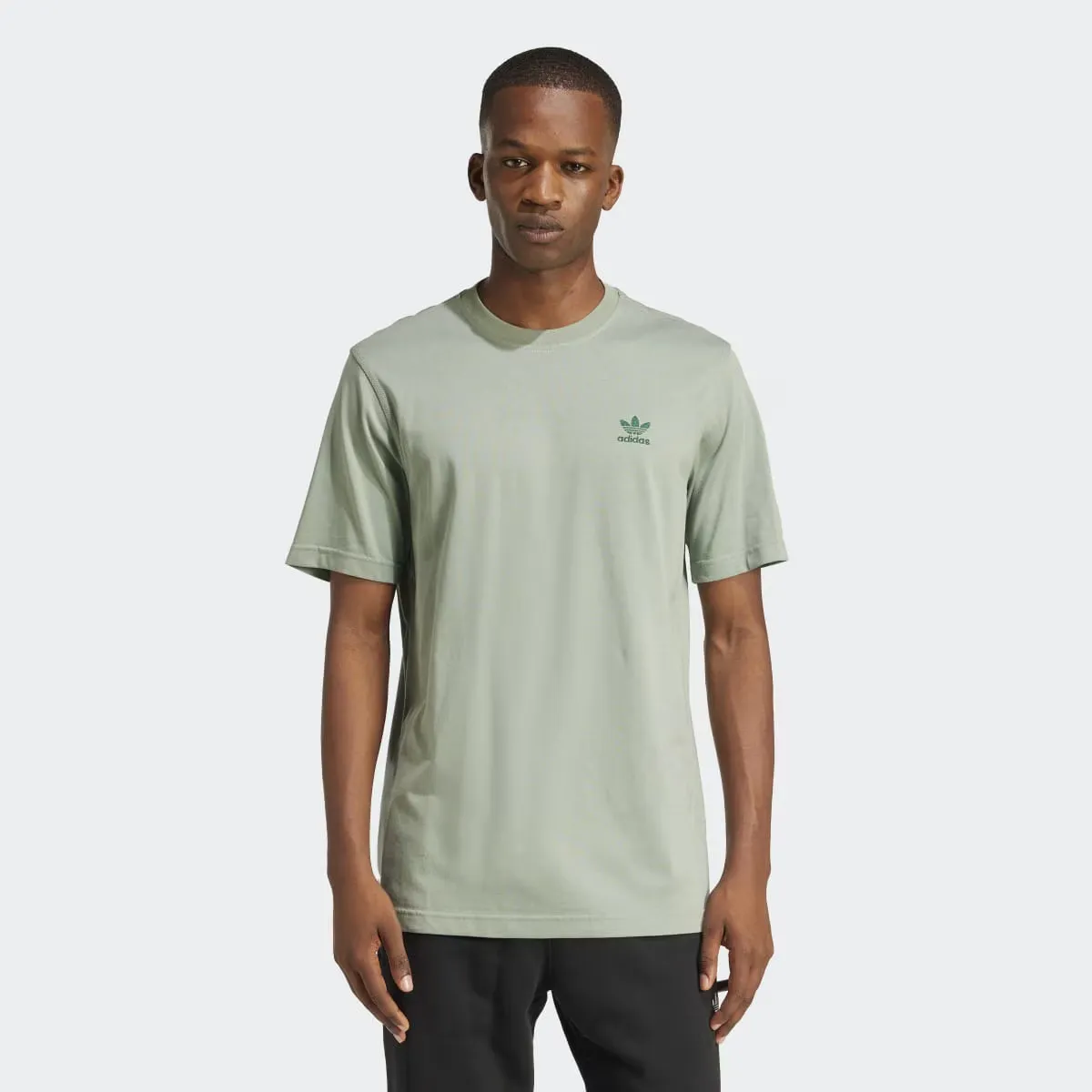 

Мужская футболка Adidas Trefoil Essentials, зеленый