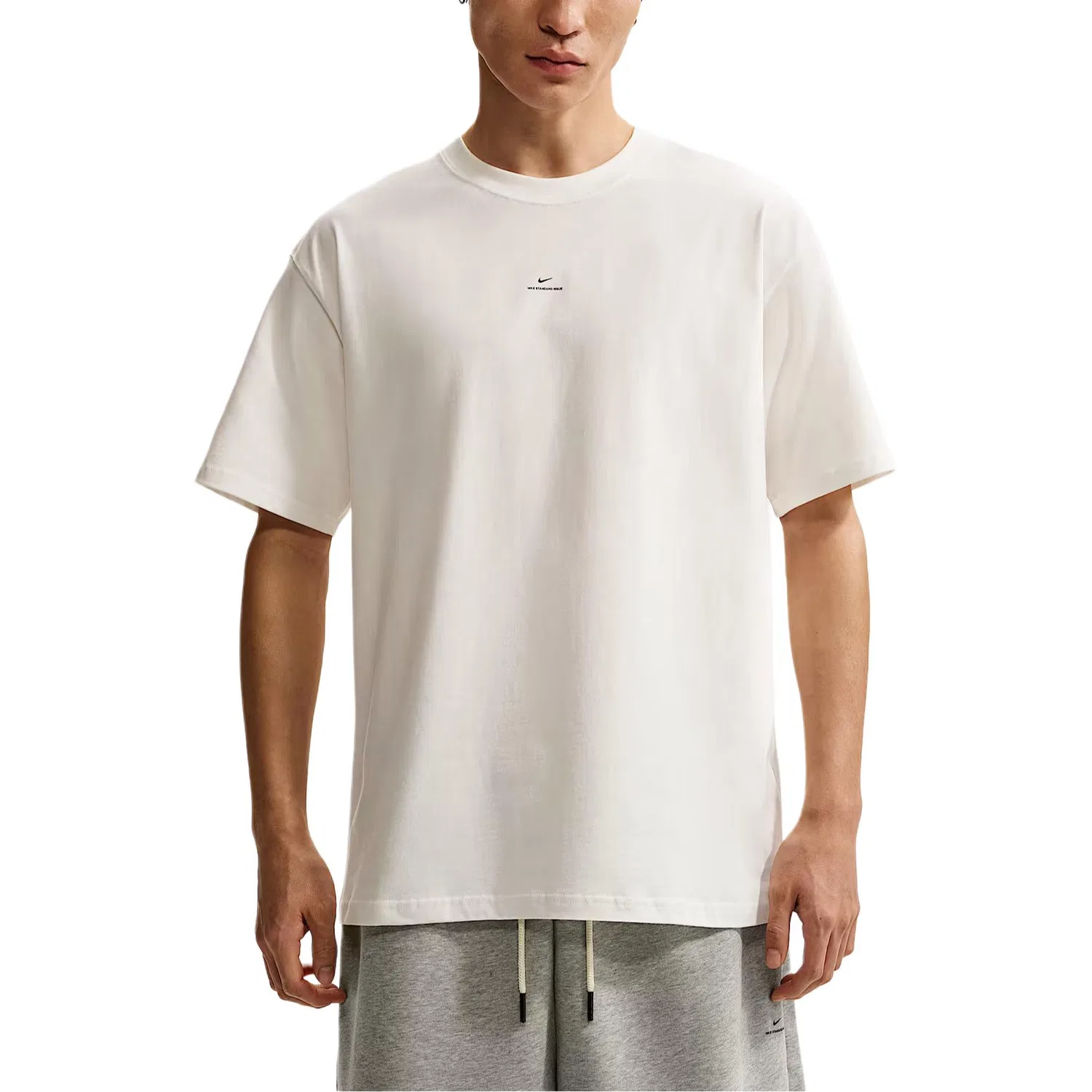 Футболка Standard Issue Quick Dry мужская Nike, Sail White/Light Ivory White