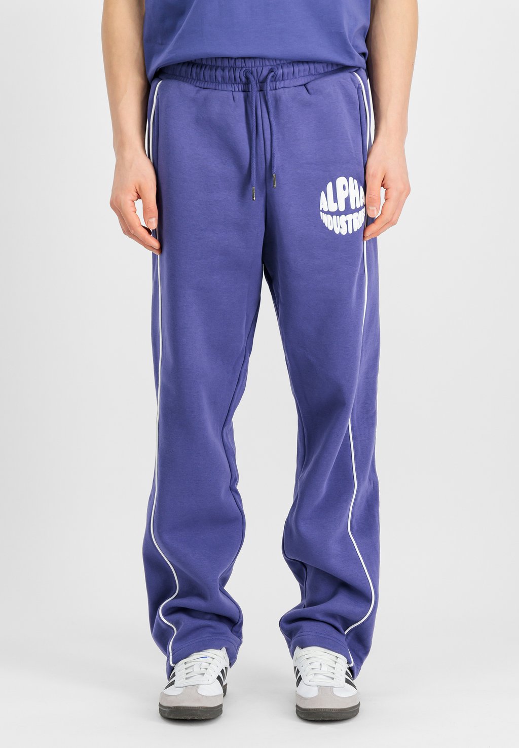 

Спортивные штаны JOGGER LOGO Alpha Industries, фиолетовый