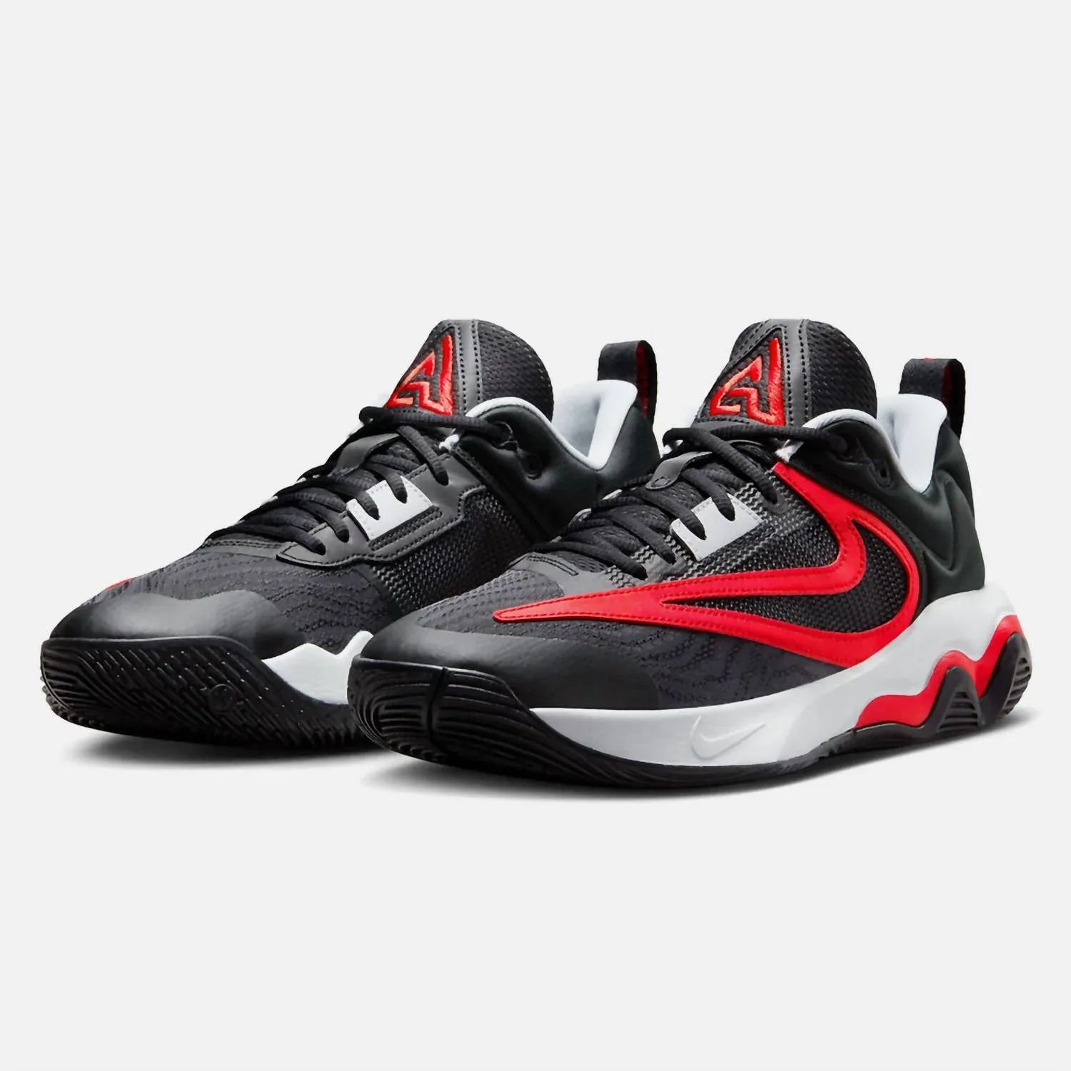 Мужские баскетбольные кроссовки Giannis Immortality 3 в черно-алом цвете Nike — фото 4