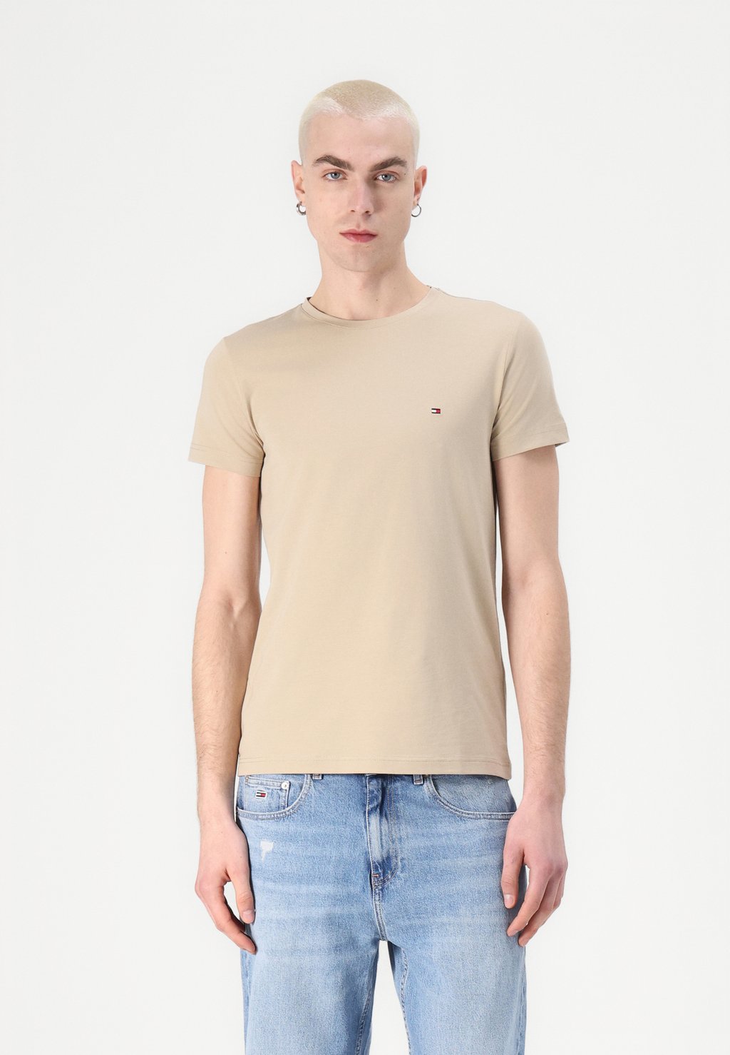 

Базовая футболка STRETCH SLIM FIT TEE Tommy Hilfiger, бежевый