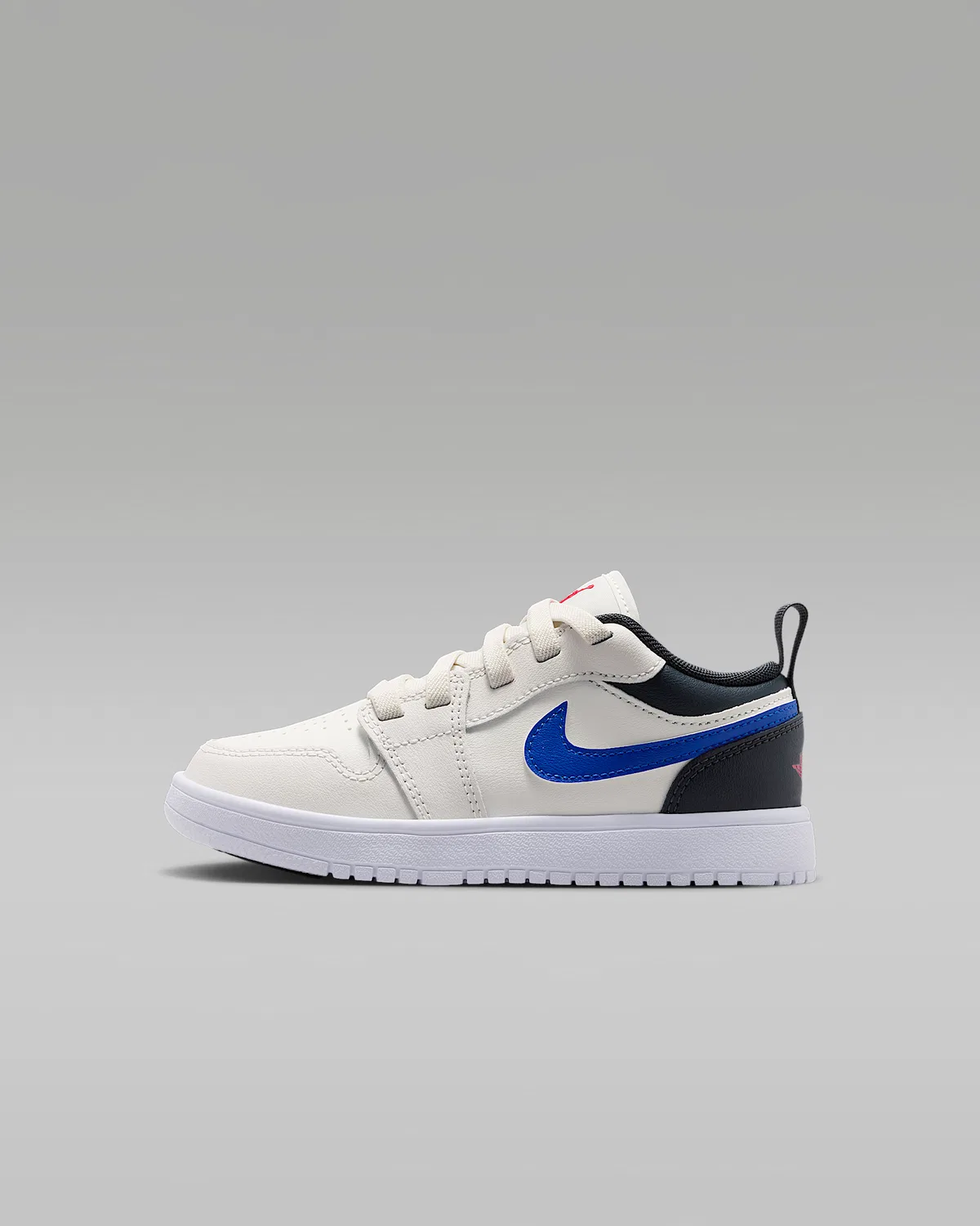 Детские кроссовки Jordan 1 Low Alt, Phantom/Off Noir/Sail/University Red