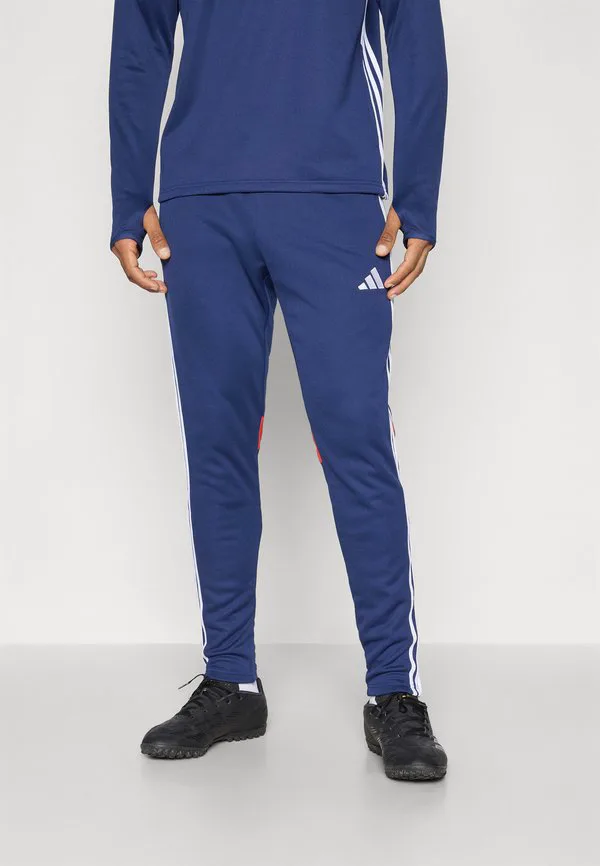 Tiro25 essentials зимние тренировочные штаны узкие мужские спортивные штаны Adidas Performance, Team Navy Blue/Red/White