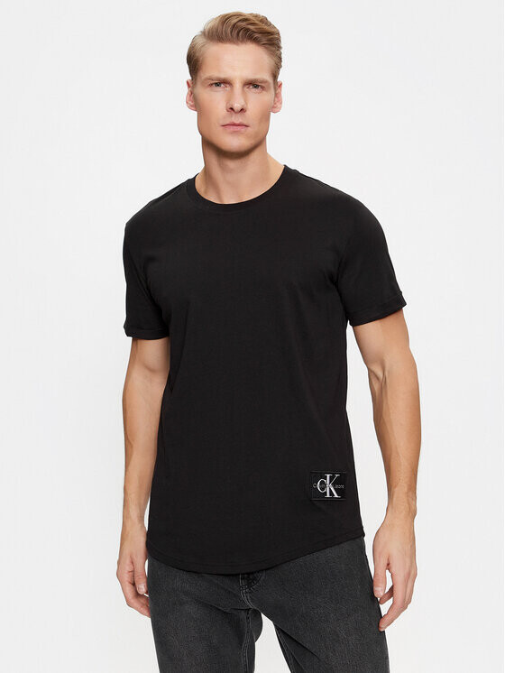 

Футболка стандартного кроя Calvin Klein, черный
