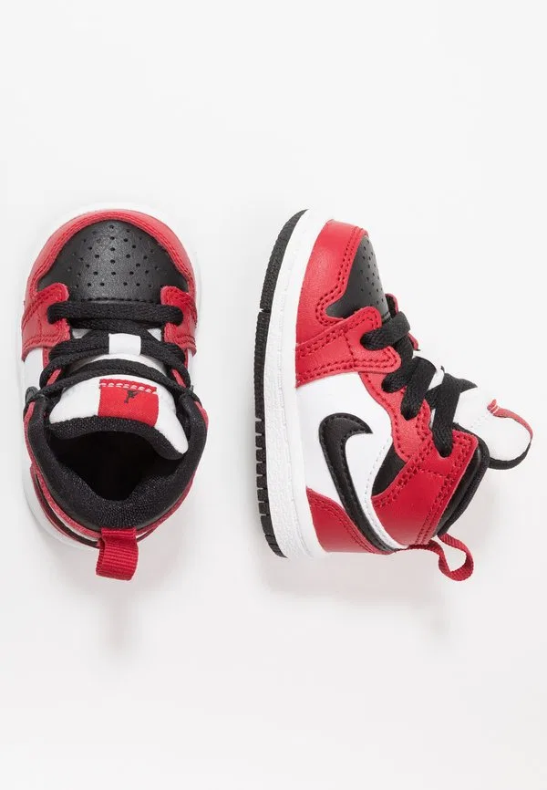 1 баскетбольные кроссовки средней высоты Jordan, Black/Gym Red