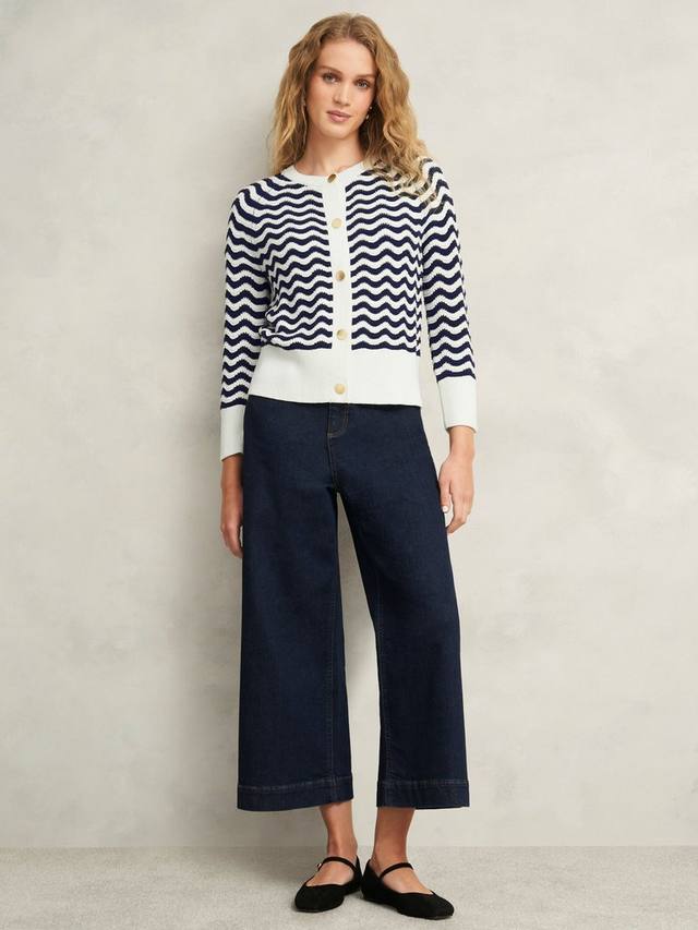 

Кардиган в полоску с шевроном от lulu Hobbs, цвет Navy/Warm Ivory