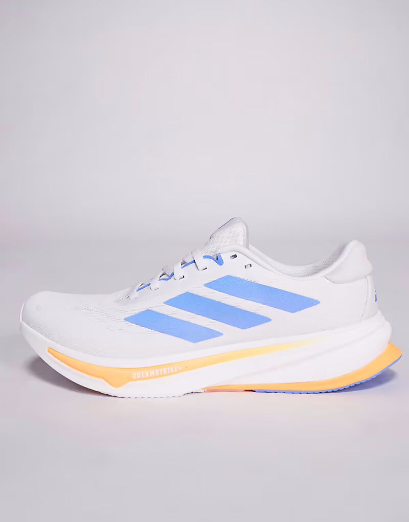 Кроссовки Adidas Running Supernova Rise 2 белого, синего и оранжевого цветов Adidas Performance — фото 4