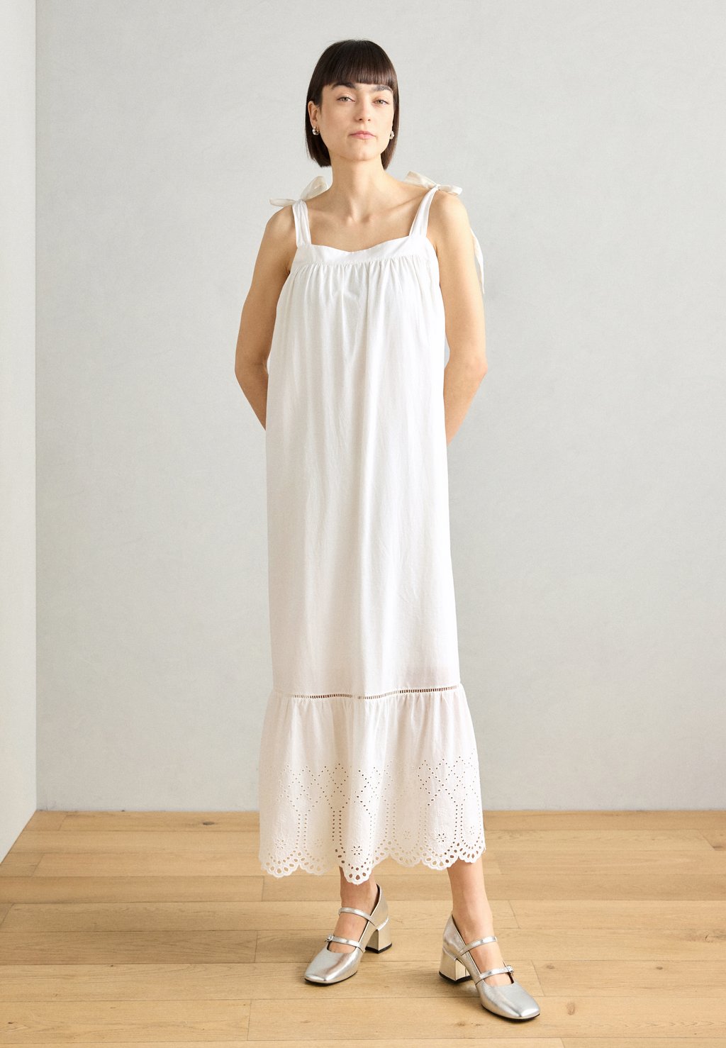 

Платье макси DRESS LEAH Lindex, кремовый