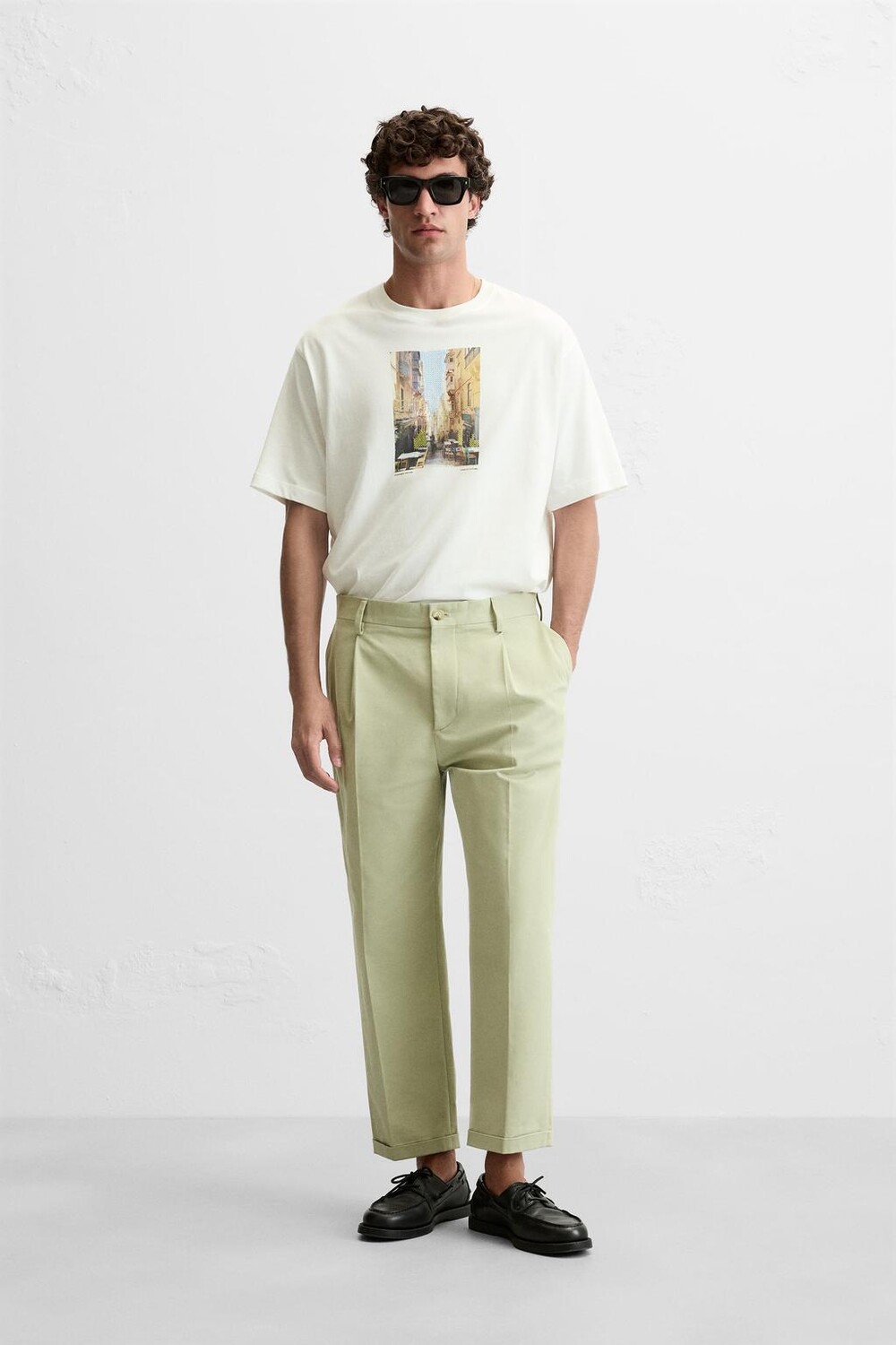 

Футболка с фотографическим принтом ZARA, белый