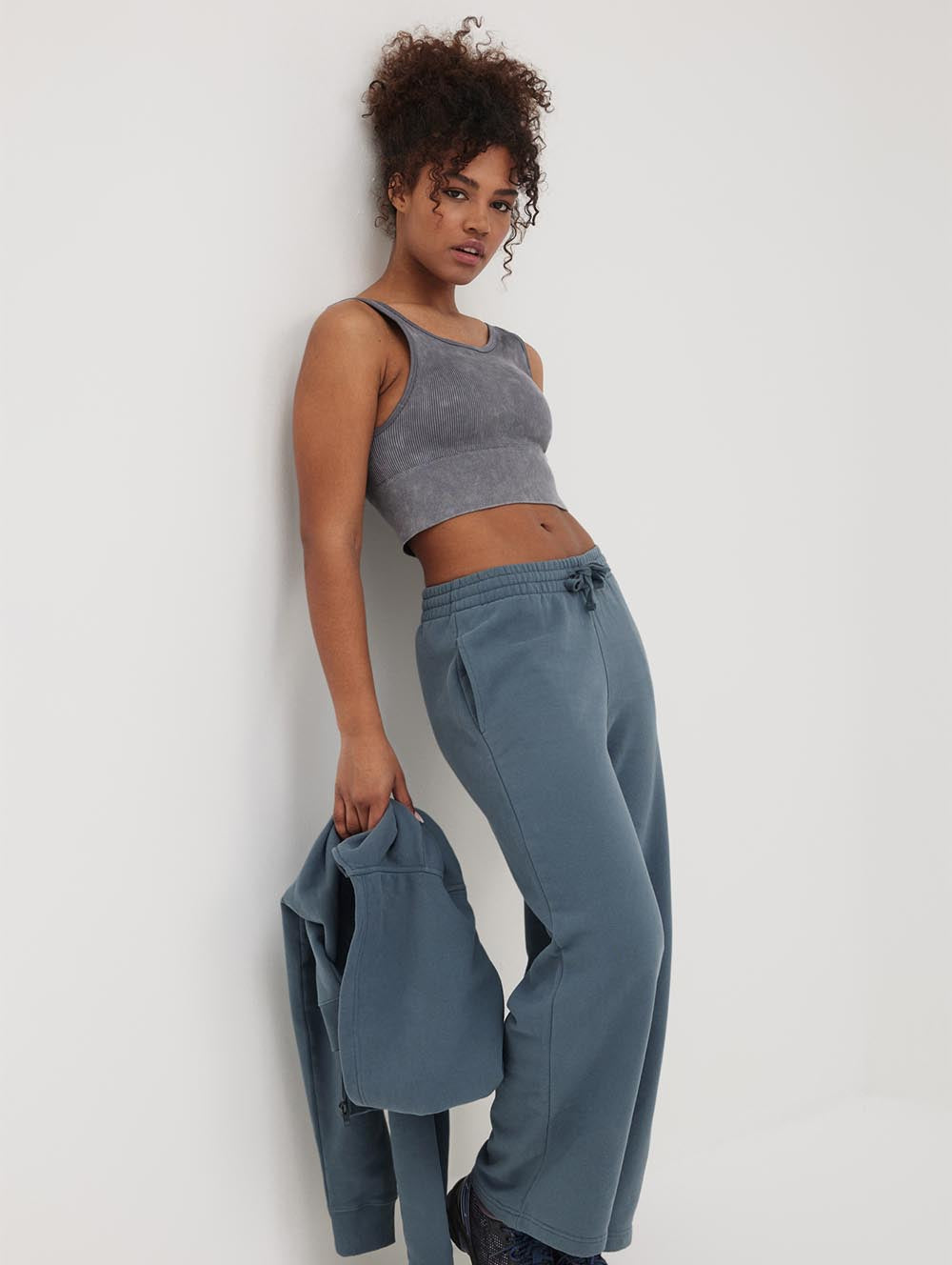 

Женские спортивные брюки Jordan Eco-Fleece Bench., цвет stormy weather