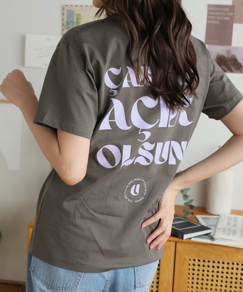 

Футболка с принтом Girly Doll, темно-серый