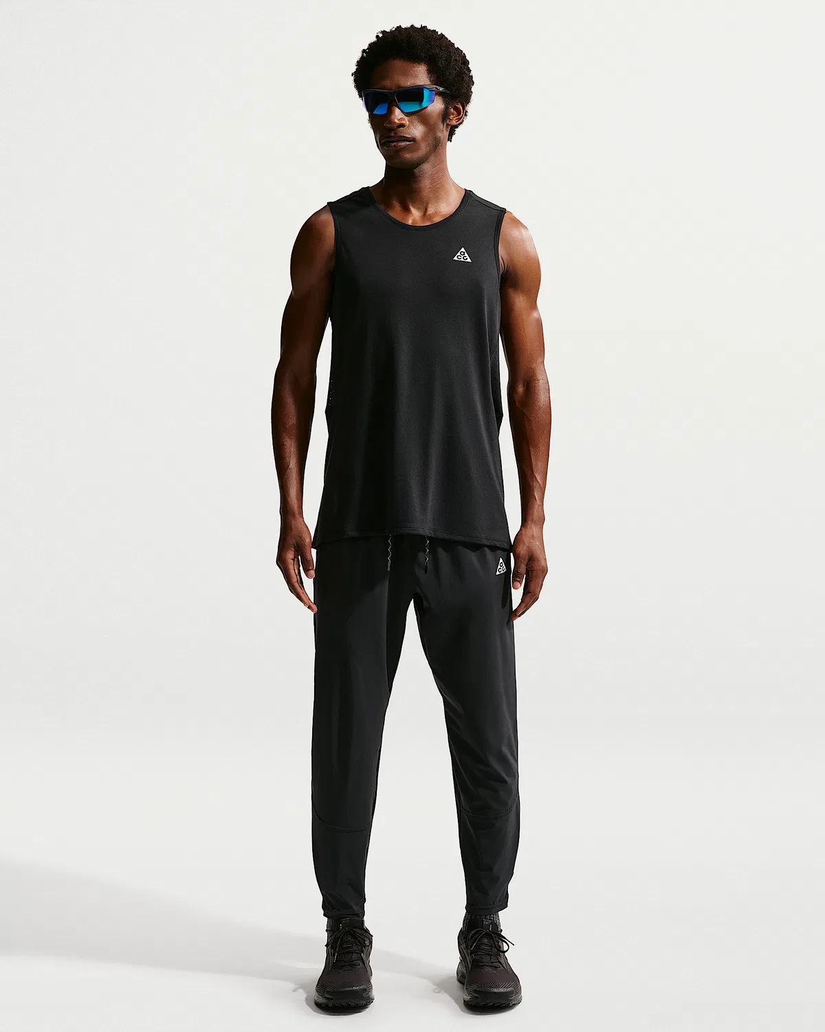 Мужской топ Nike ACG "Solar Chase" Dri-FIT ADV, Black/Black/Summit White — фото 4