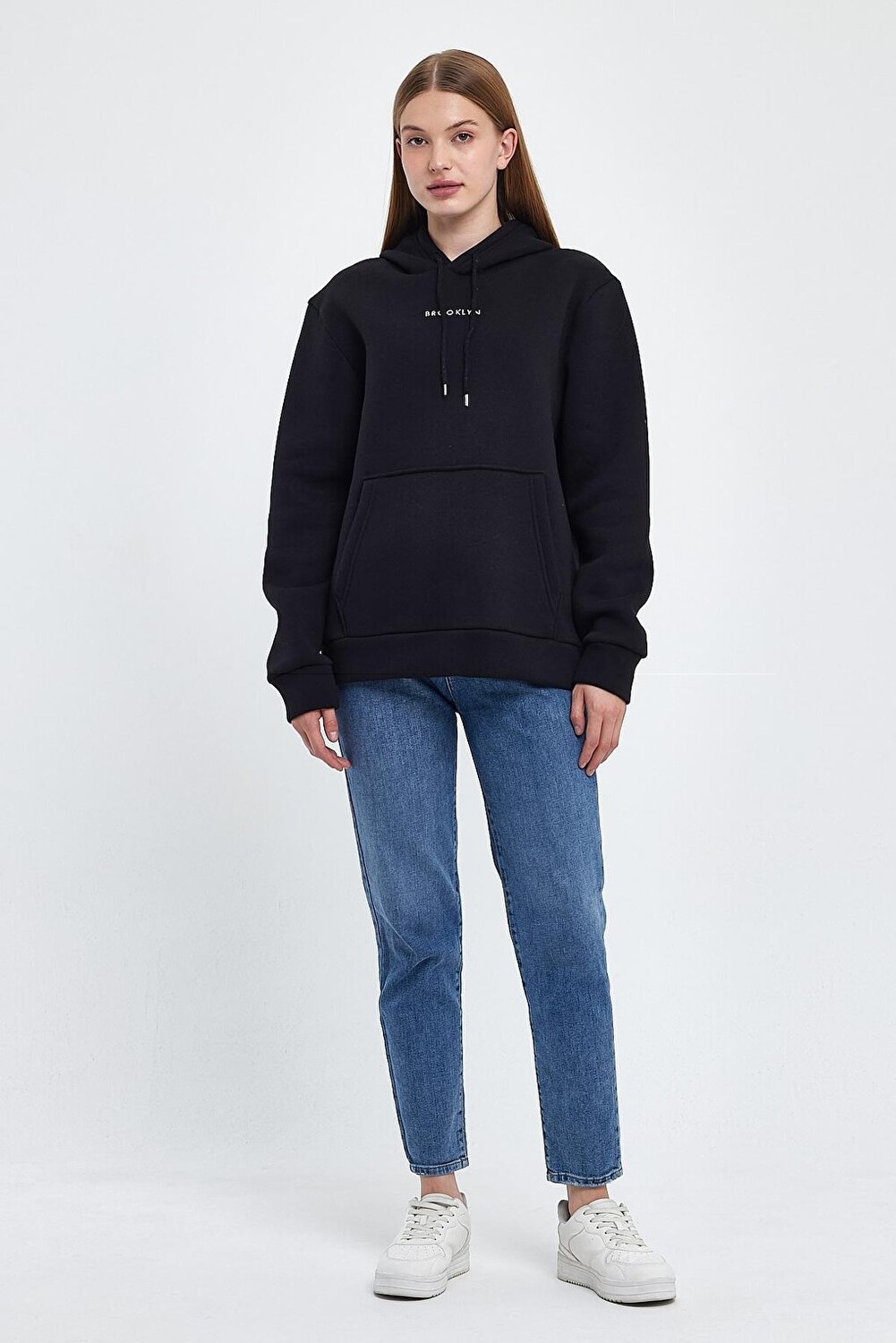 

Женская удобная толстовка из 3-ниточного флиса с капюшоном и принтом Mid-Brooklyn spr24swk13 Süperlife, черный