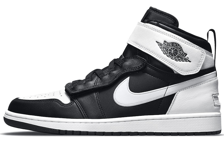 

Кроссовки JORDAN 1 High FlyEase Panda