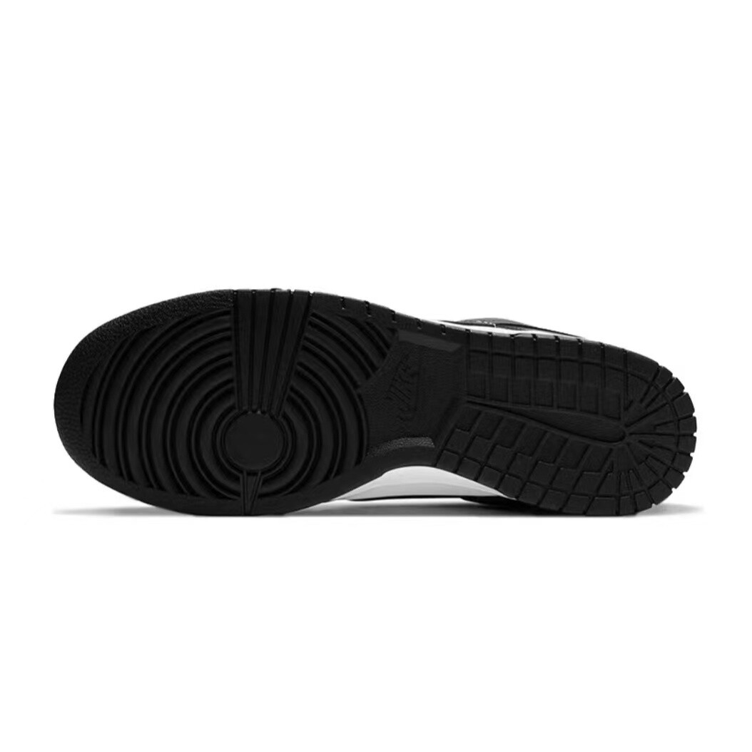 

Женские кроссовки для скейтбординга Nike Dunk
