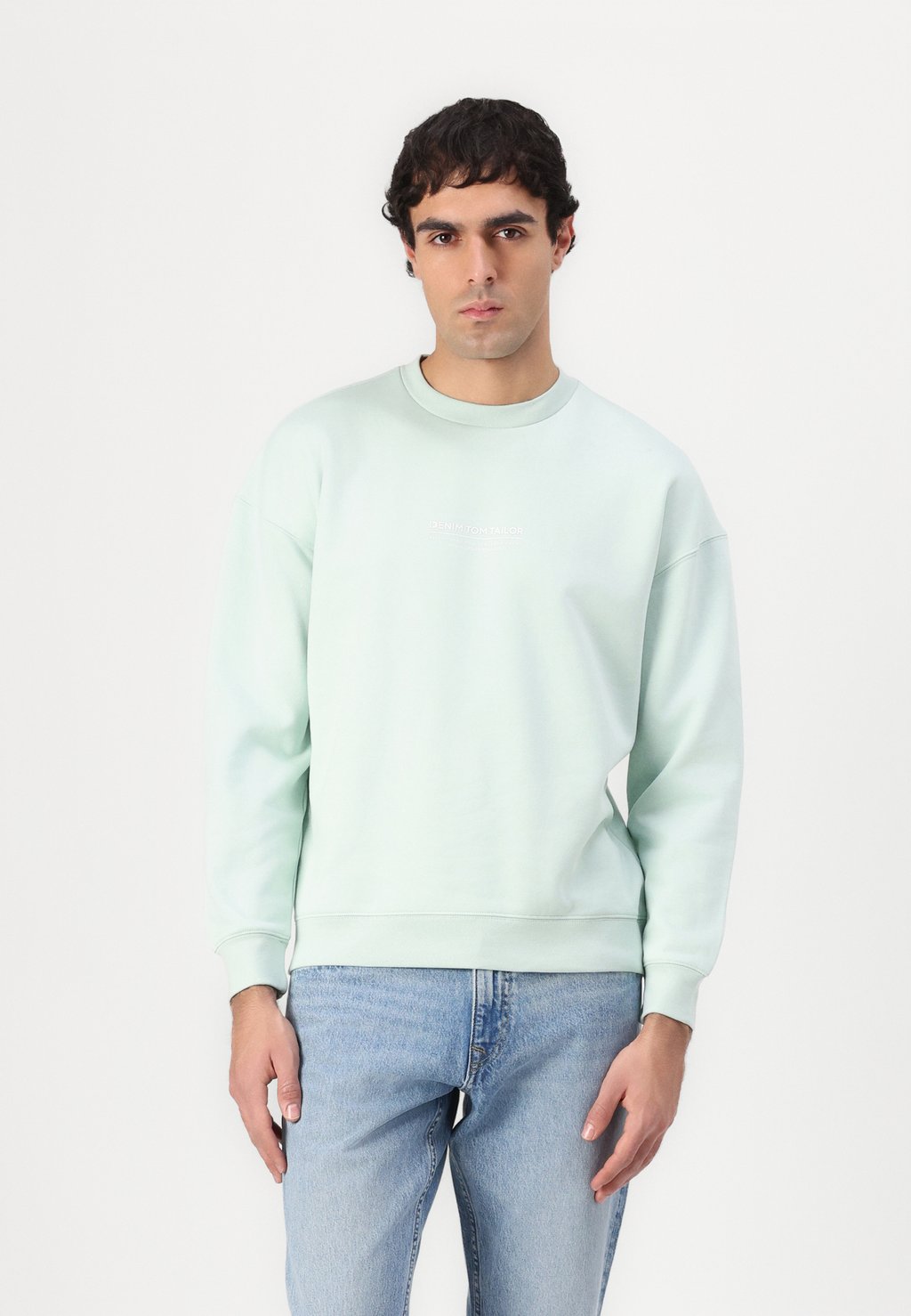 

Толстовка RELAXED PRINTED CREW NECK TOM TAILOR DENIM, зеленый