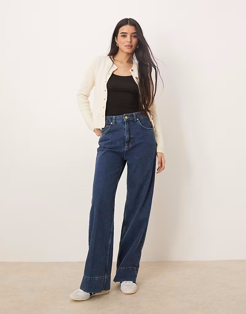 

Широкие джинсы ASOS DESIGN с глубоким подолом в цвете «полустиранный»