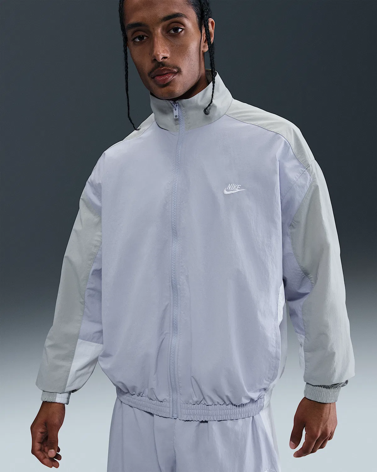 Мужская оверсайз куртка Nike Club, Ghost/Light Smoke Grey/White/White