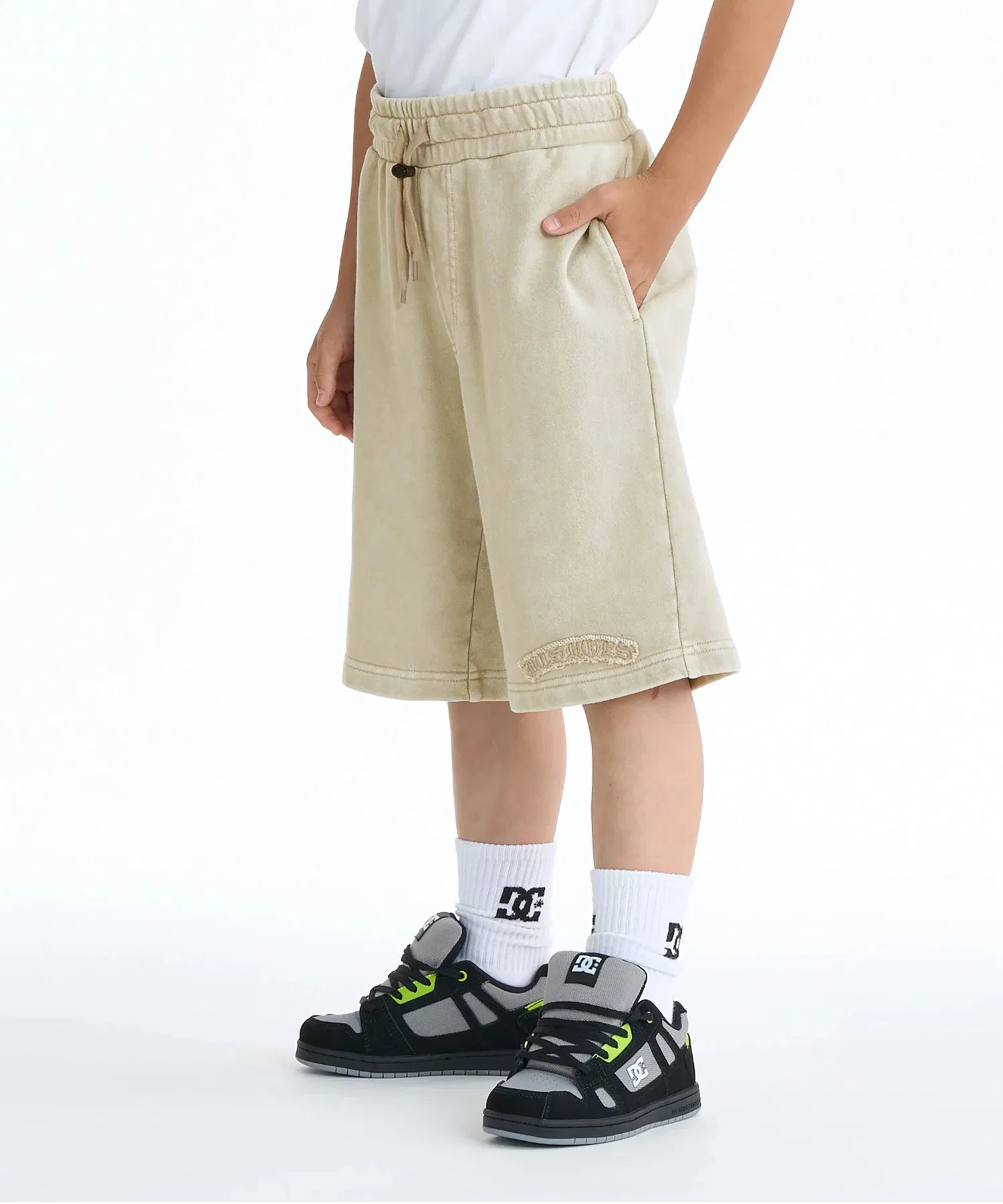 Детские шорты DC SHOES 26 KD HIDDEN SHORT из флиса