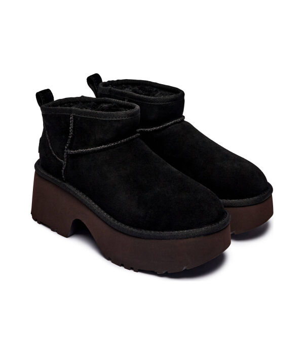 Ботинки кожаные зимние UGG на каблуке, черный — фото 3