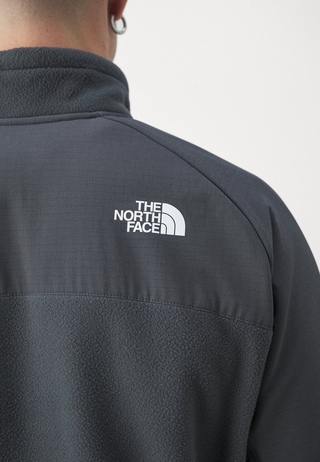 

Флисовый свитер GLACIER HEAVYWEIGHT 1/2 ZIP The North Face, темно-серый