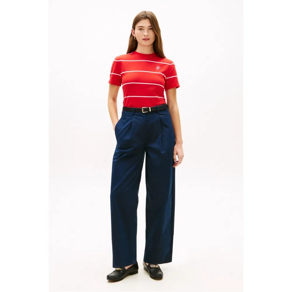 Женская футболка с логотипом Script красного цвета от Tommy Hilfiger Women — фото 2