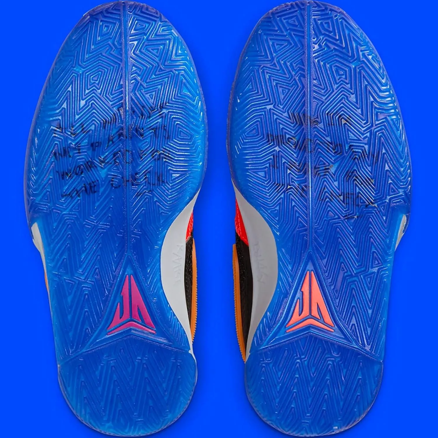 Баскетбольные кроссовки Nike Men's Ja 1, черный/синий/ярко-малиновый/мультиколор — фото 2
