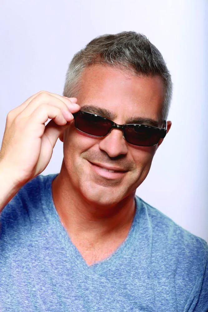 

Солнцезащитные очки Aloha Eyewear Base Camp унисекс с полным окошком для чтения (НЕ БИФОКАЛЬНЫЕ) с дужками Spring (черные/дымчатые +1.50), Black W/ Smoke Lens