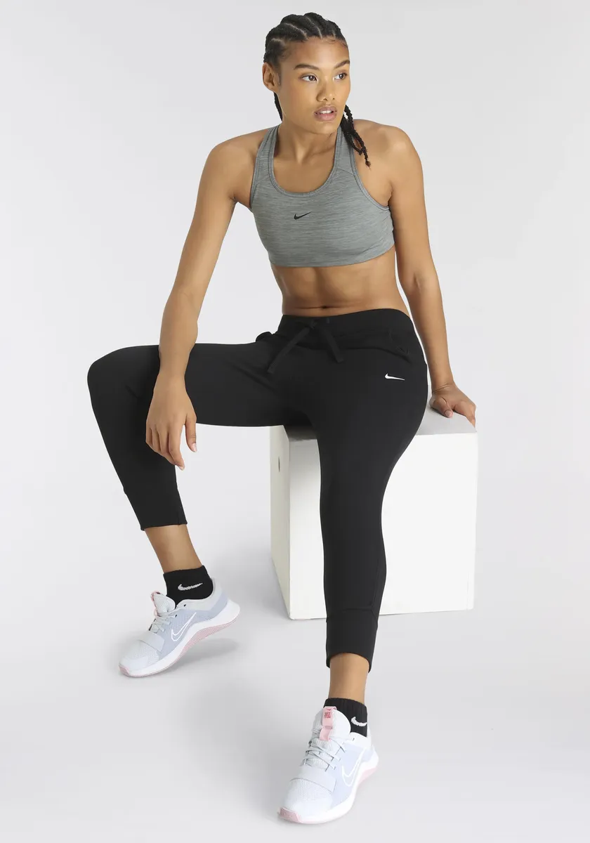 

Тренировочные брюки Nike "Женские тренировочные брюки Dri-fit Get Fit", черный