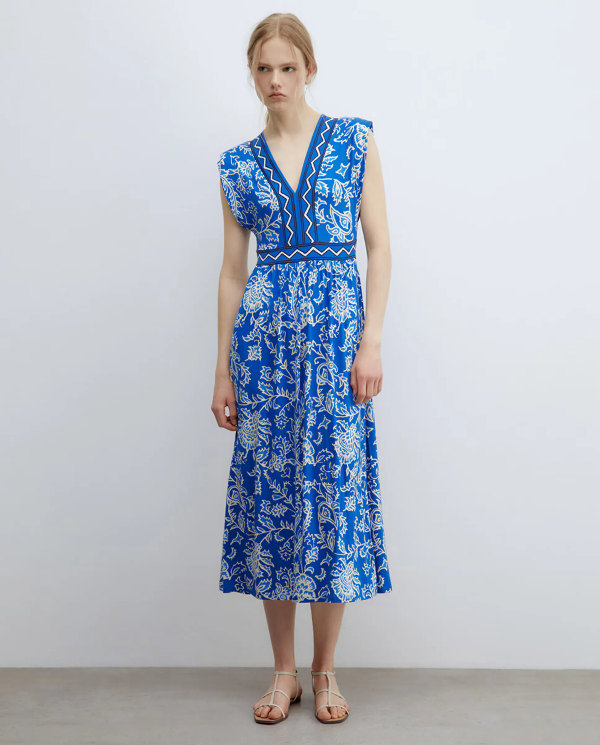 

Платье с плечиками Sfera, синий