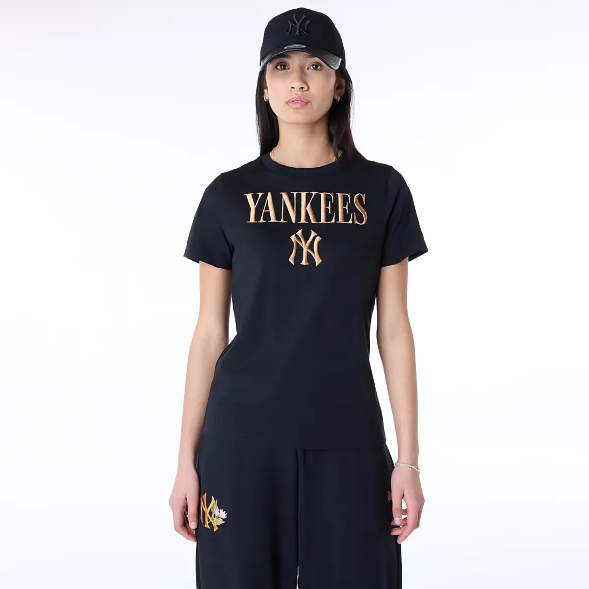 

Футболка женская New York Yankees MLB Graphic New Era, черный
