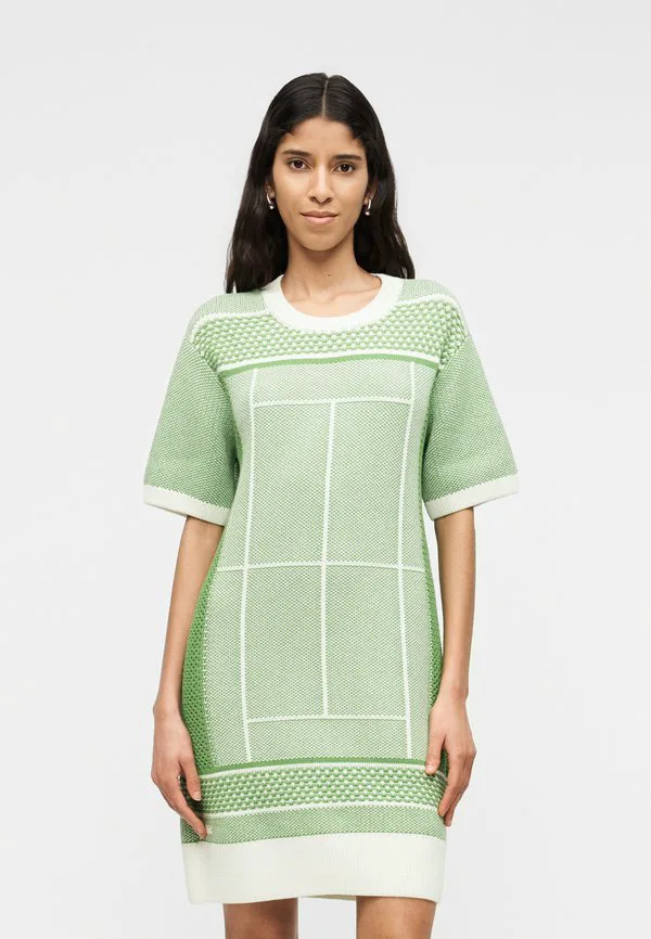 Платье-свитер Lacoste Flour/Billiard Green, прямое, короткое